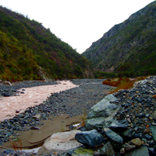 Proyectos de extracción y procesamiento de áridos de ríos